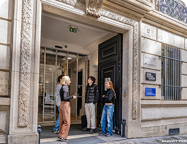 Couverture Paris School of Luxury